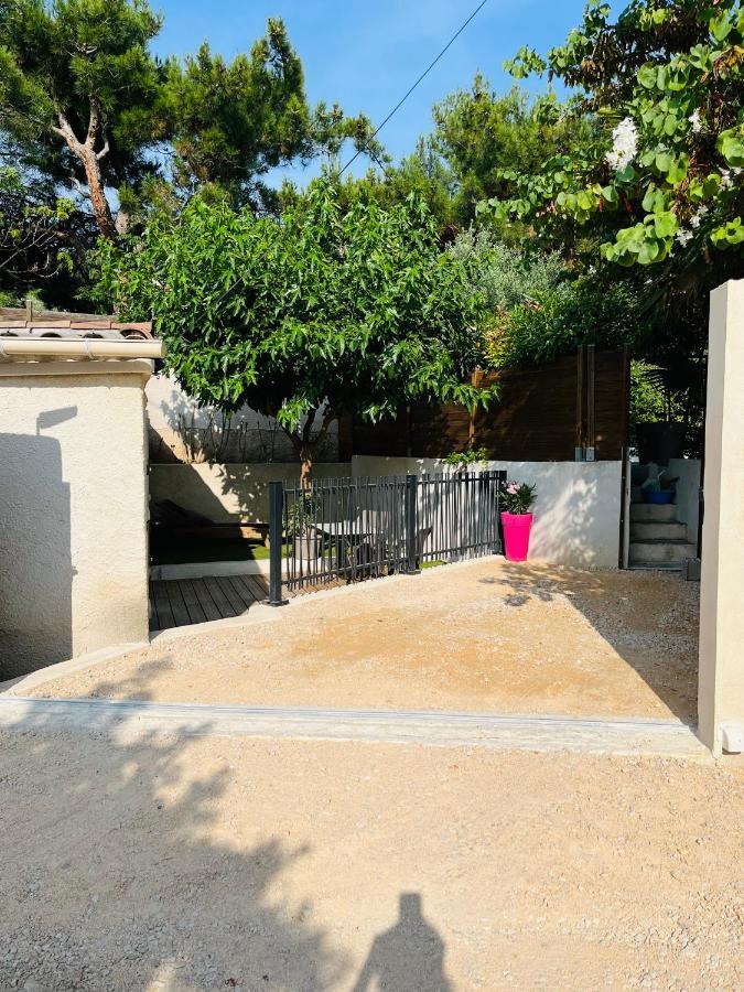 Au Charme Provencal Vila Allauch Exterior foto