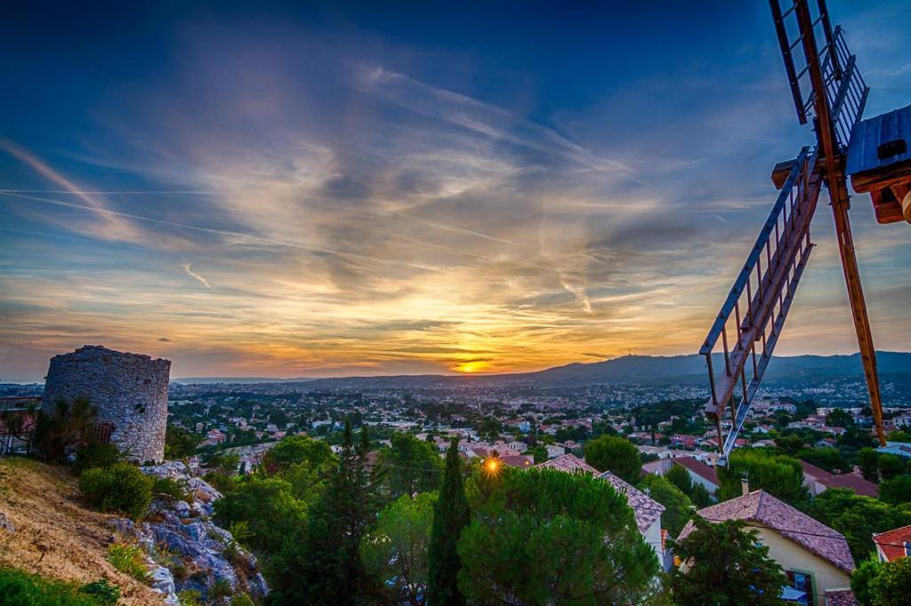 Au Charme Provencal Vila Allauch Exterior foto